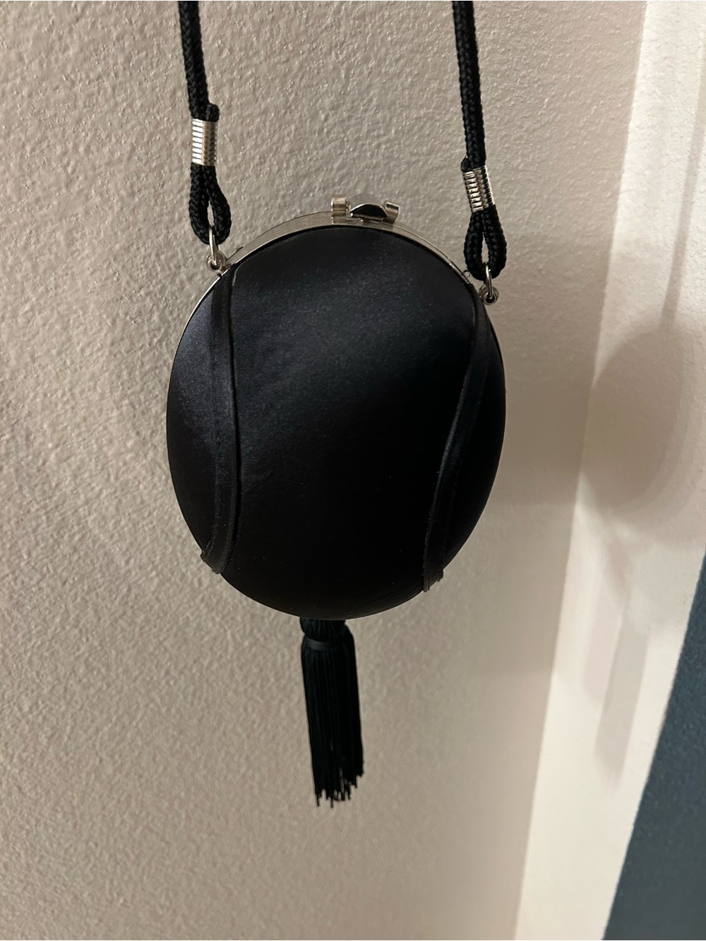 Elegant Black Round Tassel Crossbody Bag - Women